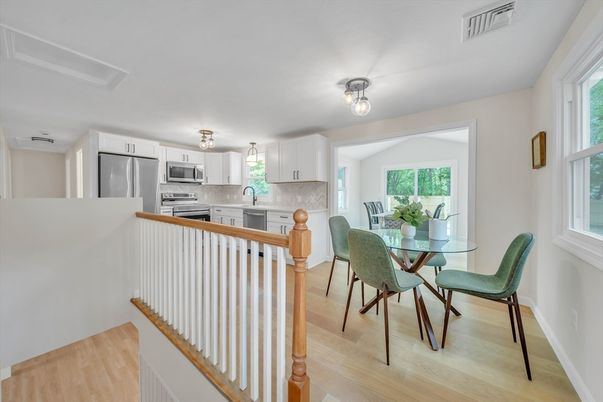 Dining room, Interior, Kitchen, Stainless Steel Appliances, Wood Texture Flooring