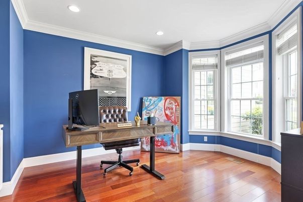 Home Office, Interior, Recessed Lighting, Wood Texture Flooring