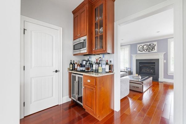 Fireplace, Interior, Kitchen, Recessed Lighting, Wood Texture Flooring