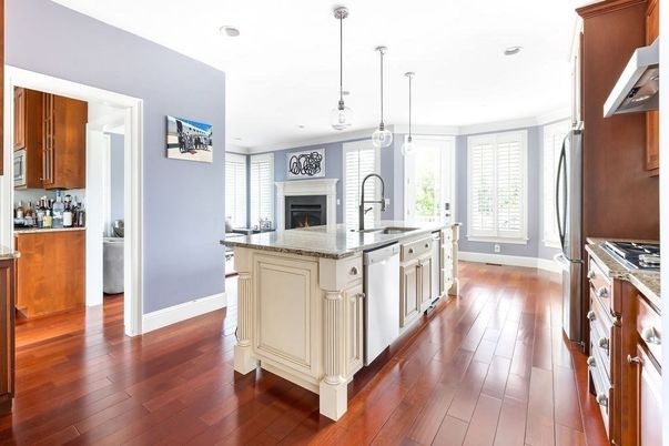 Fireplace, Interior, Kitchen, Pendant Lights, Recessed Lighting, Wood Texture Flooring