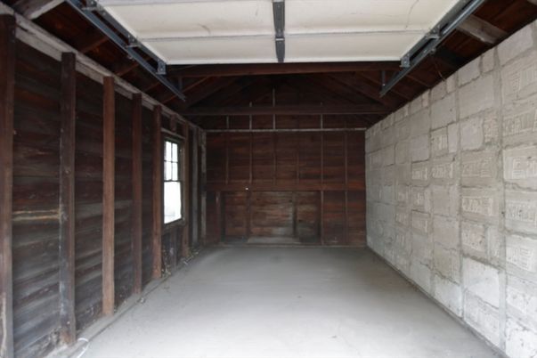 Interior, Wooden Beams, Wooden Walls