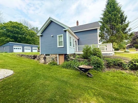 Backyard, Detached Garage, Exterior