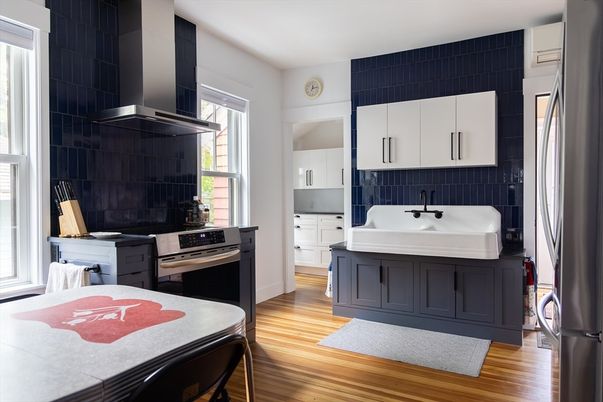 Interior, Kitchen, Stainless Steel Appliances, Wood Texture Flooring