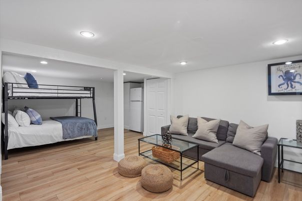 Bedroom, Interior, Living room, Recessed Lighting, Wood Texture Flooring