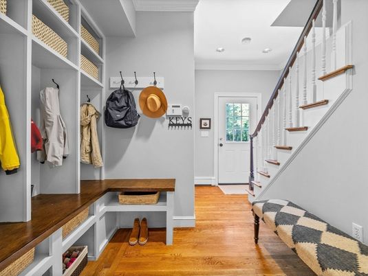 Interior, Recessed Lighting, Walk-in Closets, Wood Texture Flooring