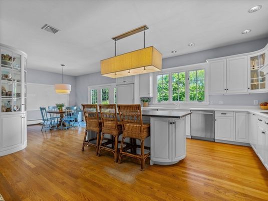 Dining room, Interior, Kitchen, Pendant Lights, Recessed Lighting, Wood Texture Flooring