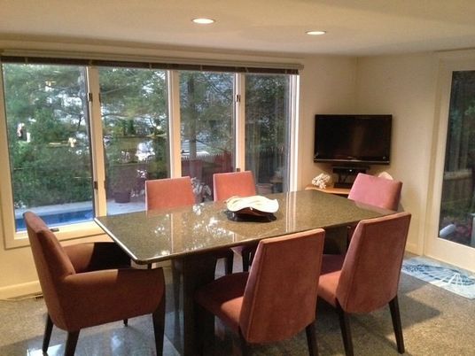 Dining room, Interior, Recessed Lighting