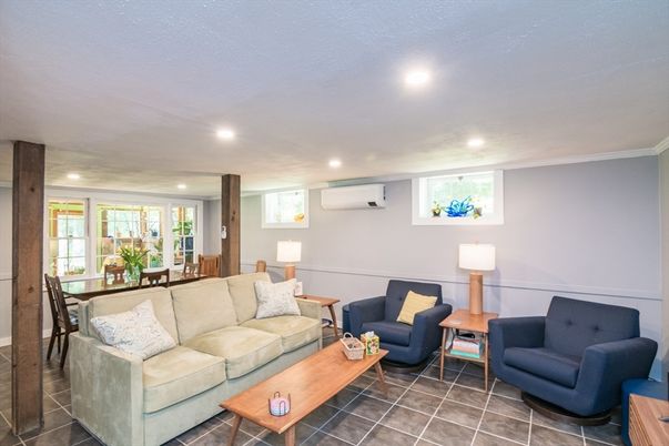 Dining room, Interior, Living room, Recessed Lighting