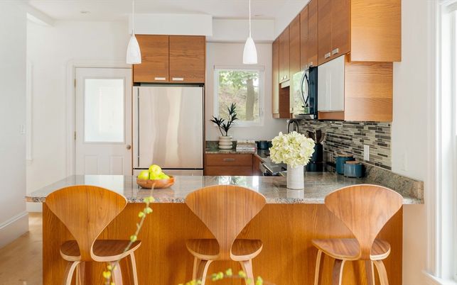 Interior, Kitchen, Pendant Lights, Wood Texture Flooring