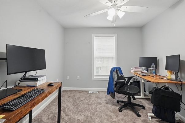 Home Office, Interior