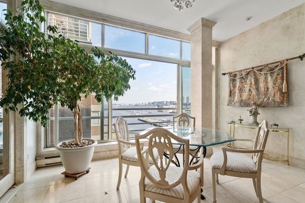 Dining room, Interior, Water