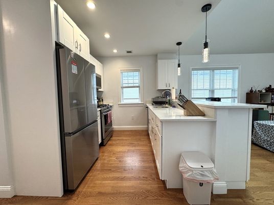 Interior, Kitchen, Pendant Lights, Recessed Lighting, Wood Texture Flooring