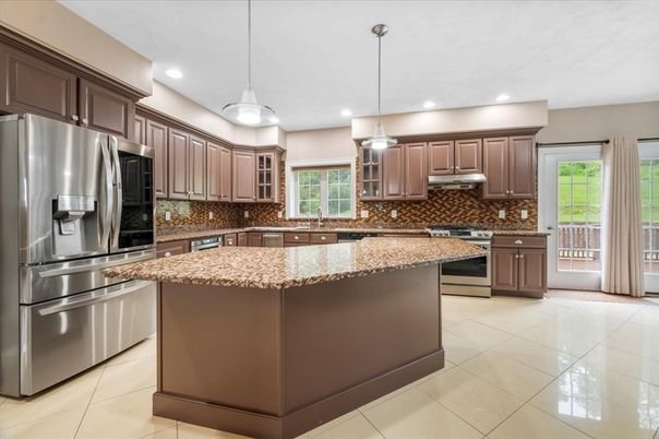 Interior, Kitchen, Pendant Lights, Recessed Lighting, Stainless Steel Appliances