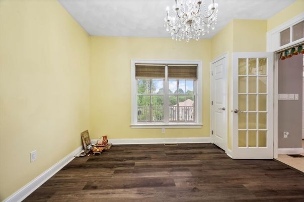 Chandelier, Empty room, Interior, Wood Texture Flooring