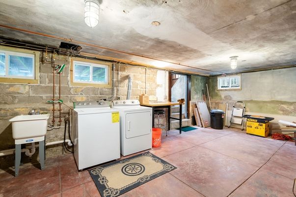 Interior, Washer