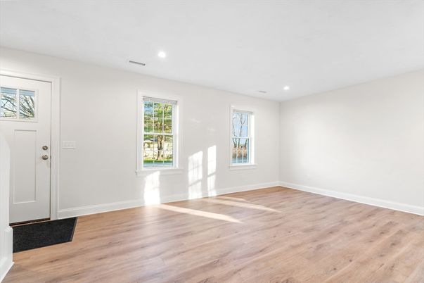 Empty room, Interior, Recessed Lighting, Wood Texture Flooring