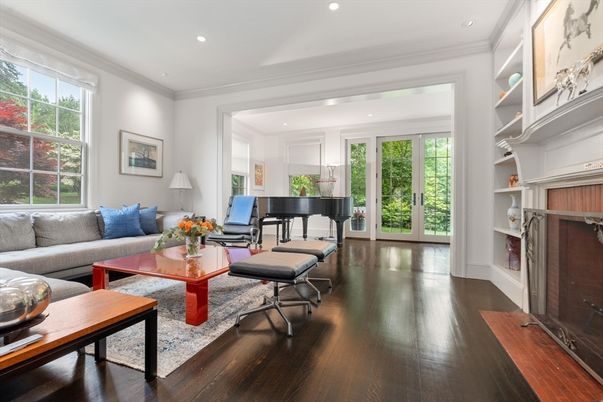 Interior, Living room, Piano, Recessed Lighting, Wood Texture Flooring