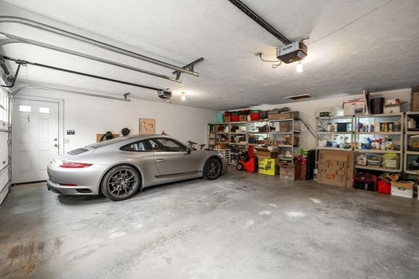Garage, Interior