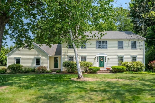 Backyard, Exterior, Facade, Georgian