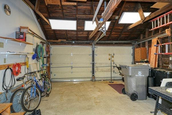 Garage, Interior, Wooden Beams, Wooden Ceilings