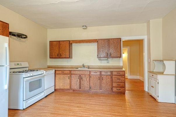 Interior, Kitchen, Wood Texture Flooring