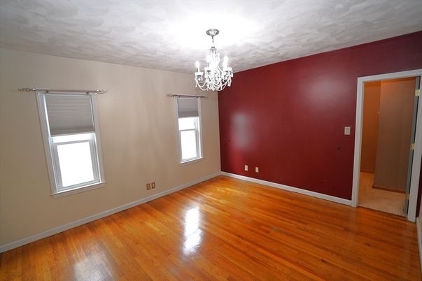 Chandelier, Empty room, Interior, Wood Texture Flooring