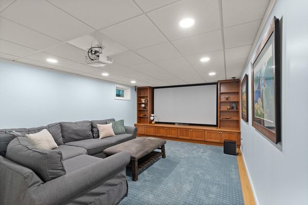 Interior, Projection Screen, Recessed Lighting, Theatre Room