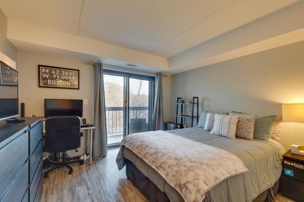 Bedroom, Home Office, Interior, Wood Texture Flooring