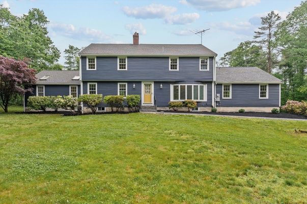 Backyard, Exterior, Facade, Georgian
