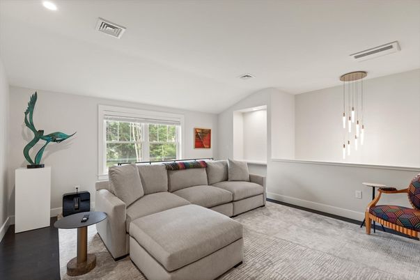 Interior, Living room, Pendant Lights, Recessed Lighting, Wood Texture Flooring
