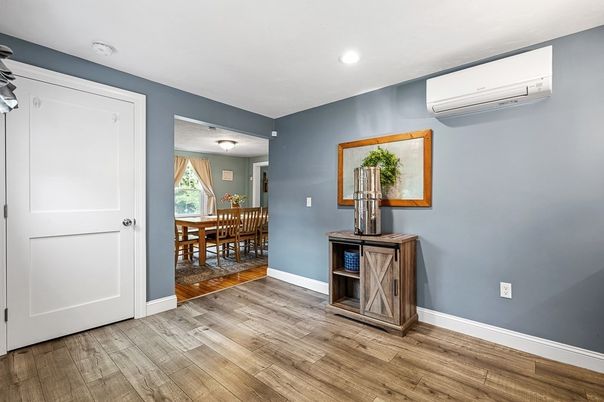 Dining room, Interior, Recessed Lighting, Wood Texture Flooring