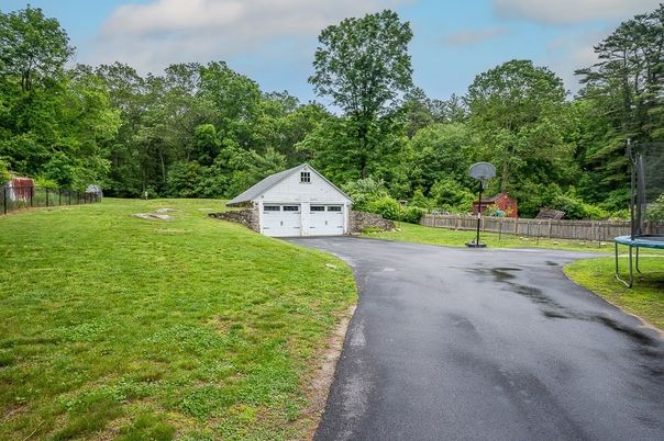 Backyard, Detached Garage, Exterior