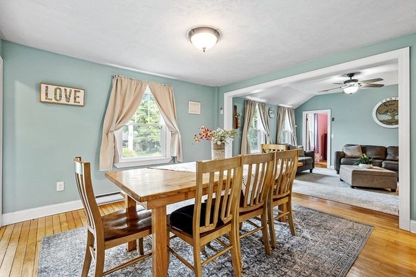 Dining room, Interior, Wood Texture Flooring