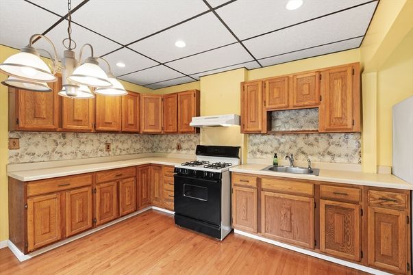 Interior, Kitchen, Recessed Lighting, Wood Texture Flooring
