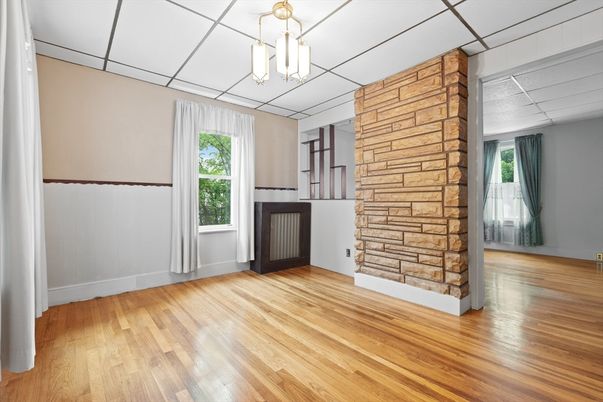 Chandelier, Empty room, Interior, Pendant Lights, Stone Walls, Wood Texture Flooring