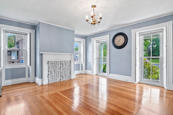 Chandelier, Empty room, Interior, Wood Texture Flooring