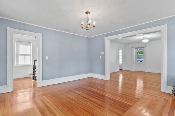 Chandelier, Empty room, Interior, Wood Texture Flooring