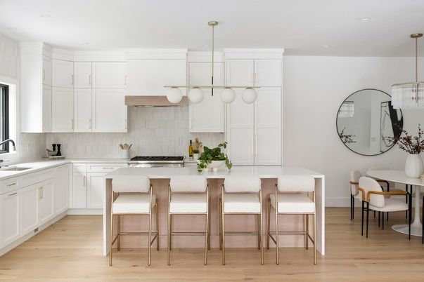 Dining room, Interior, Kitchen, Pendant Lights, Recessed Lighting, Wood Texture Flooring