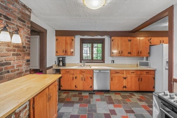 Interior, Kitchen, Stone Walls