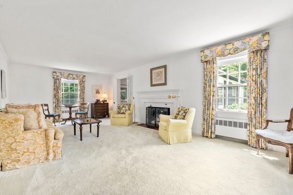 Fireplace, Interior, Living room