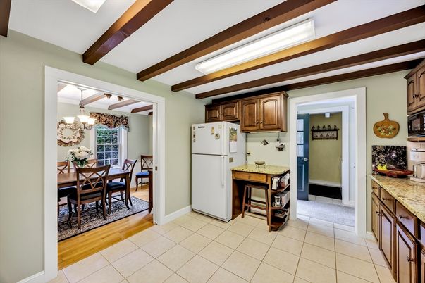 Chandelier, Dining room, Interior, Kitchen, Wooden Beams, Wood Texture Flooring