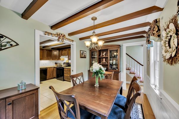 Chandelier, Dining room, Interior, Kitchen, Pendant Lights, Wooden Beams, Wood Texture Flooring
