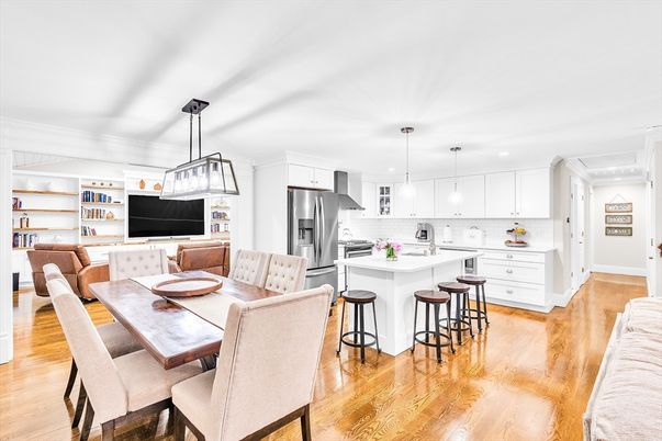 Dining room, Interior, Kitchen, Pendant Lights, Recessed Lighting, Stainless Steel Appliances, Wood Texture Flooring