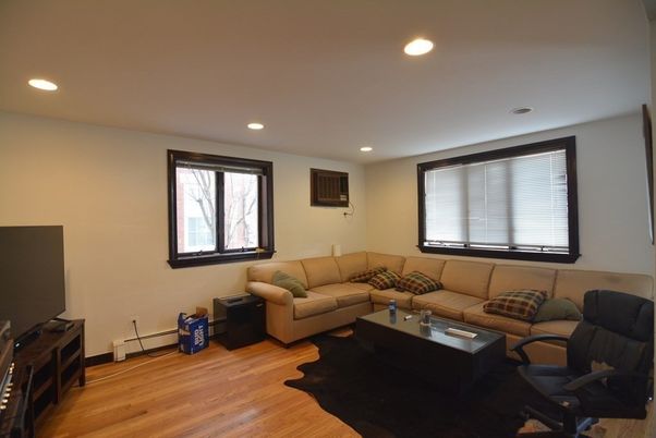 Interior, Living room, Recessed Lighting, Wood Texture Flooring