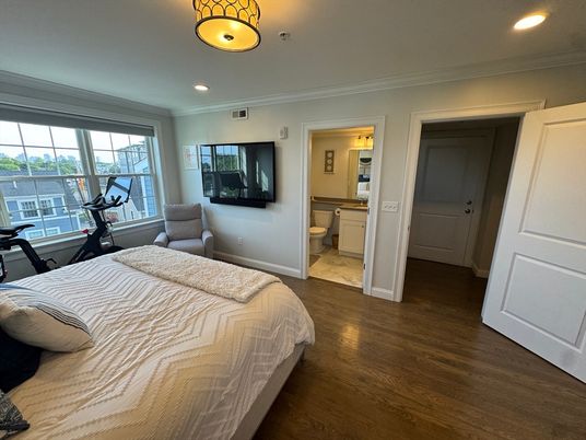 Bedroom, Fitness Equipment, Interior, Marble, Recessed Lighting, Wood Texture Flooring