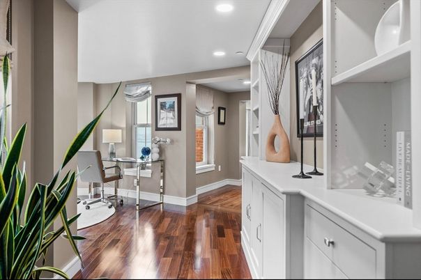 Home Office, Interior, Recessed Lighting, Wood Texture Flooring