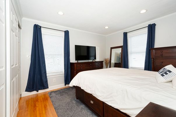 Bedroom, Interior, Recessed Lighting, Wood Texture Flooring