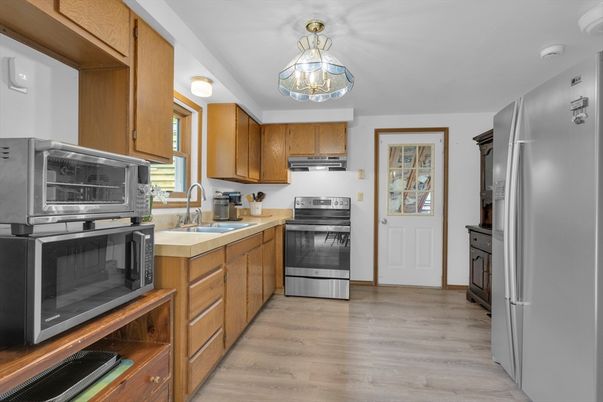 Interior, Kitchen, Stainless Steel Appliances, Wood Texture Flooring