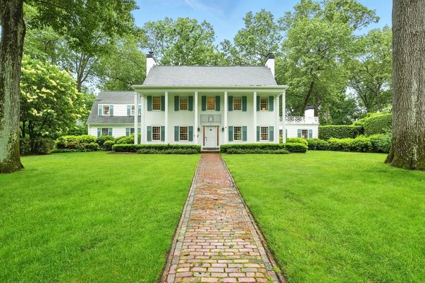 Backyard, Exterior, Facade, Georgian