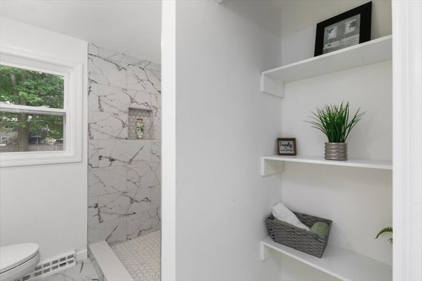 Bathroom, Interior, Marble, Marble Walls